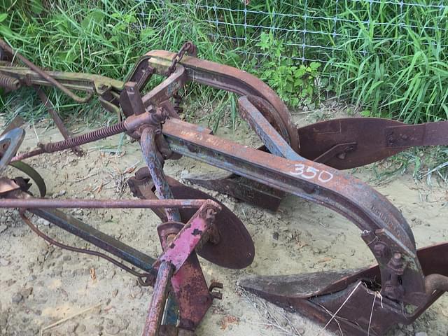 Image of Farmall Super C equipment image 4