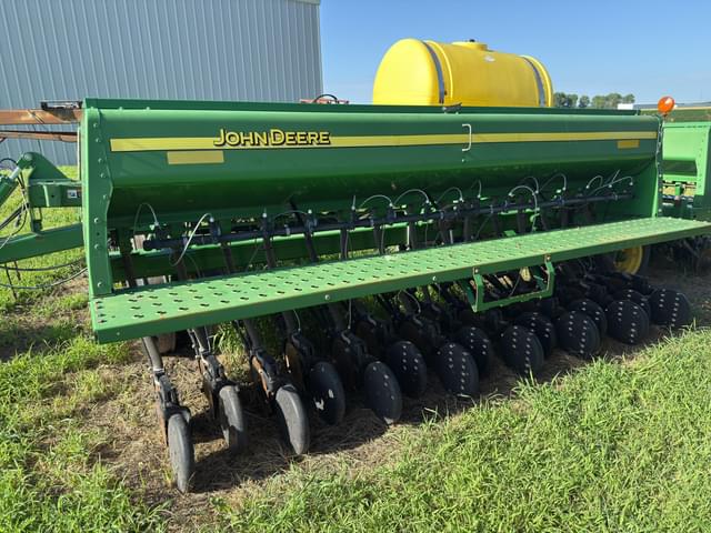 Image of John Deere 455 equipment image 3