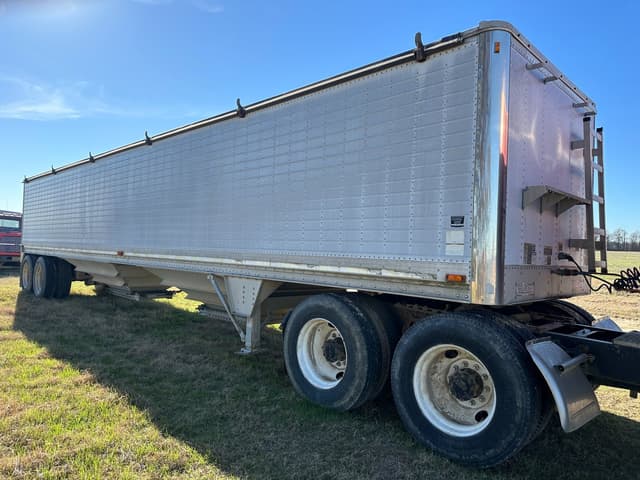 Image of Wilson Pacesetter equipment image 1