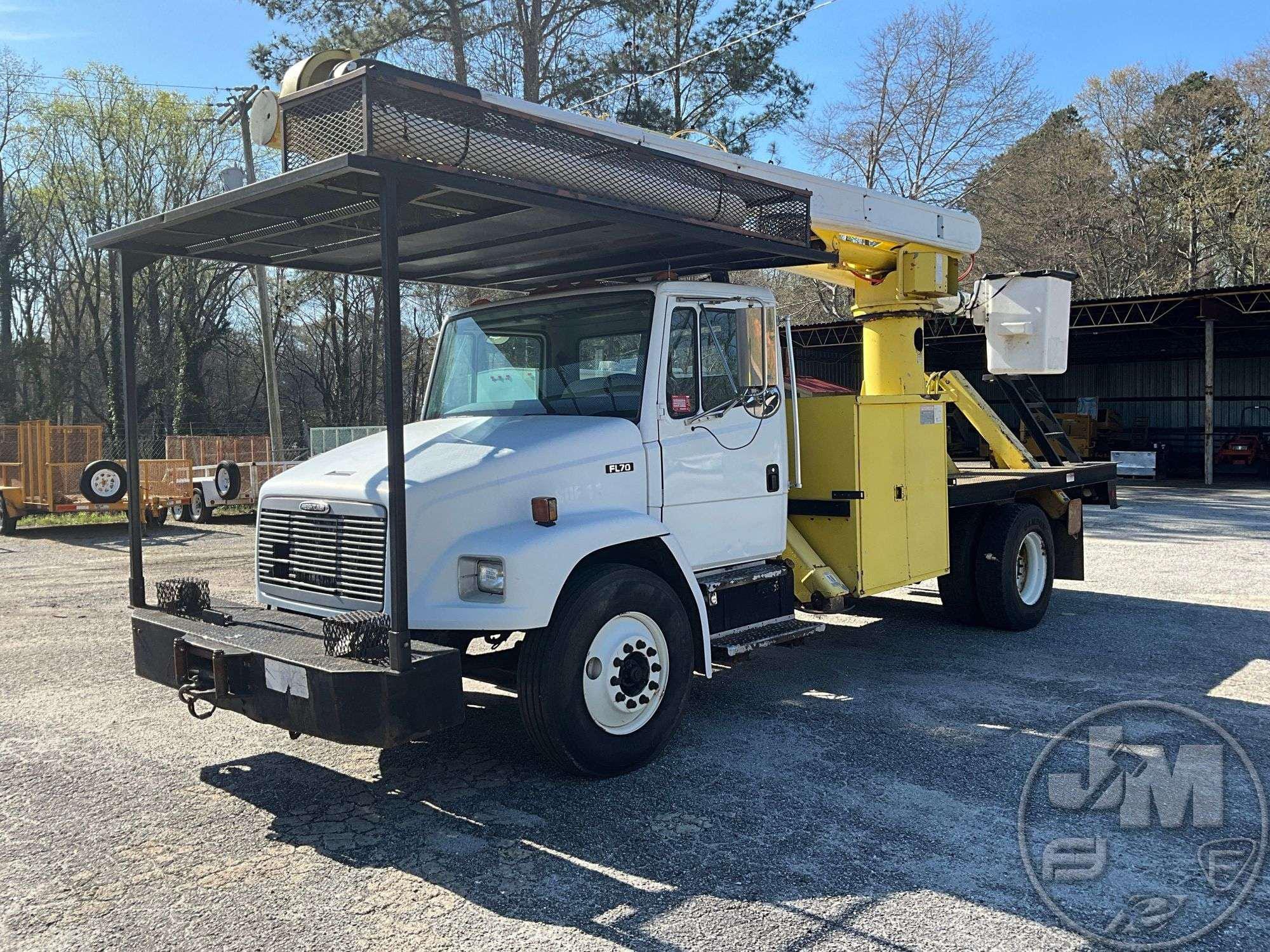 Main image Freightliner FL70