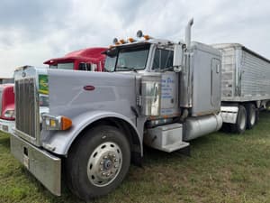 1989 Peterbilt 379 Image