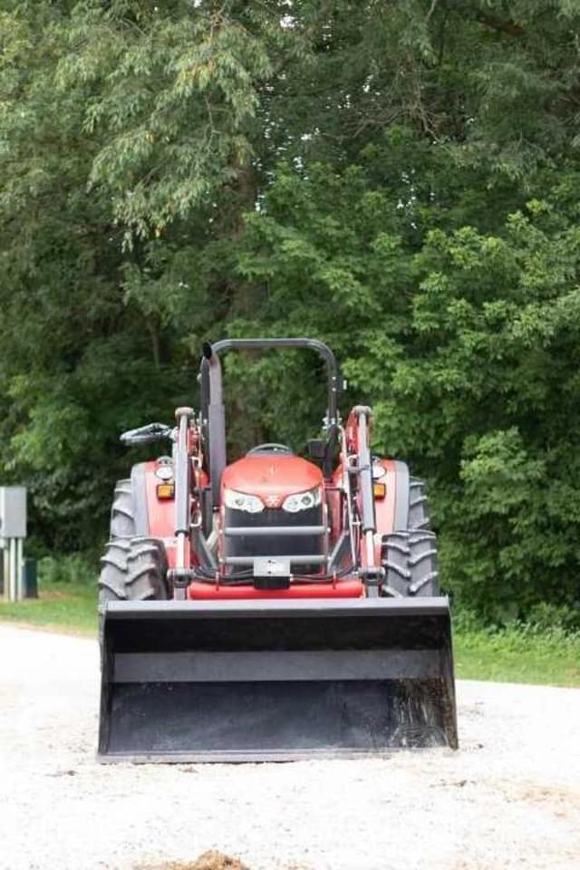 Image of Massey Ferguson 4710 equipment image 3