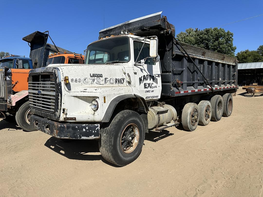 Image of Ford L9000 Primary image