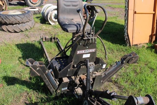 Image of Bush Hog 665H equipment image 2
