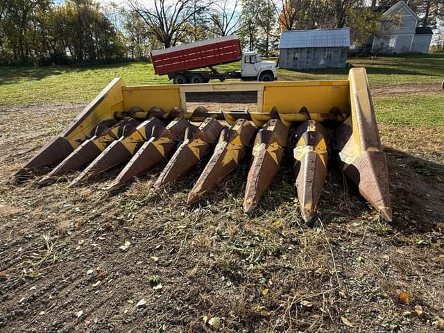 Image of New Holland 974 equipment image 1