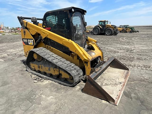 Image of Caterpillar 299D2 equipment image 2