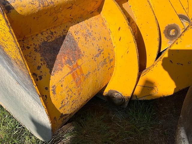 Thumbnail image International Harvester H80A 12