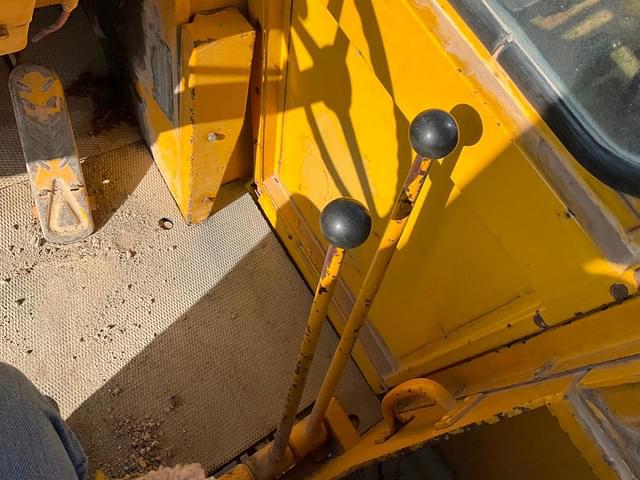 Thumbnail image International Harvester H80A 54