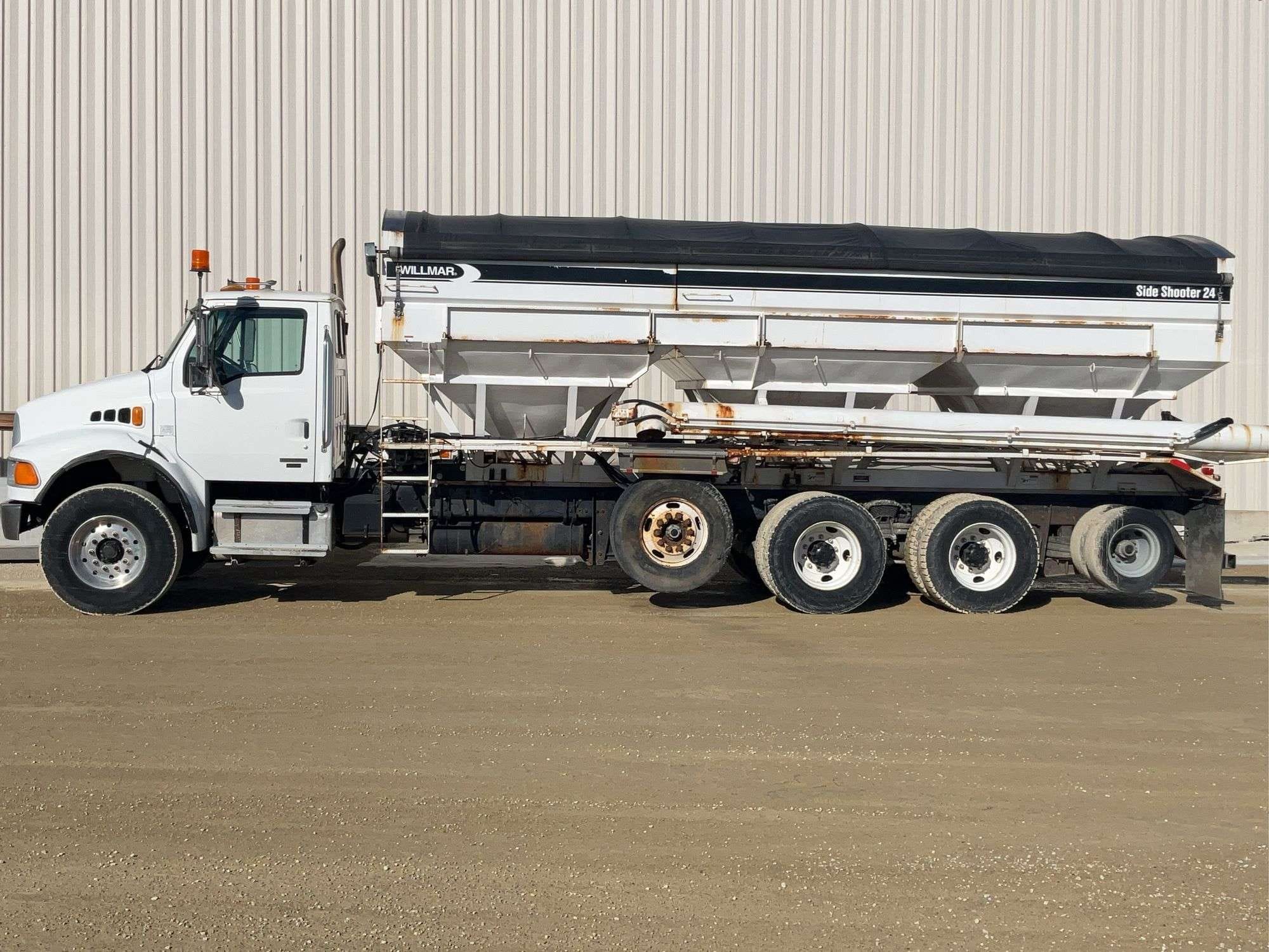 2004 Sterling Acterra Equipment Image0