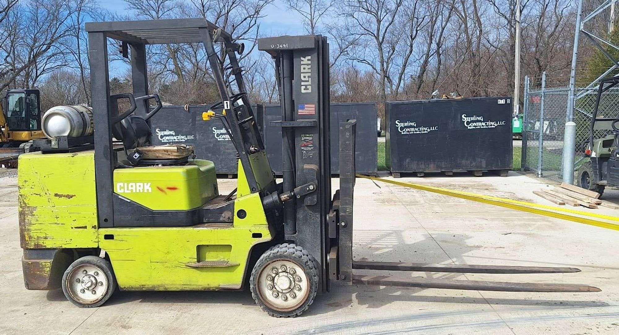 Clark GCX40 Equipment Image0