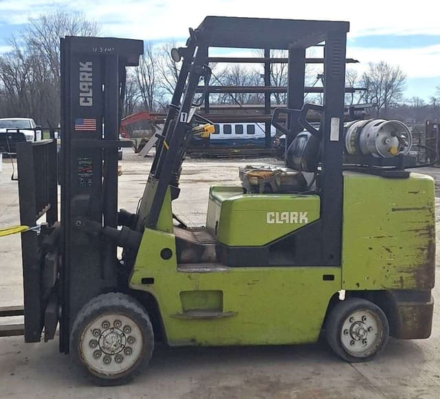 Image of Clark GCX40 equipment image 1