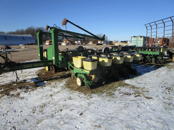 Main image John Deere 7200