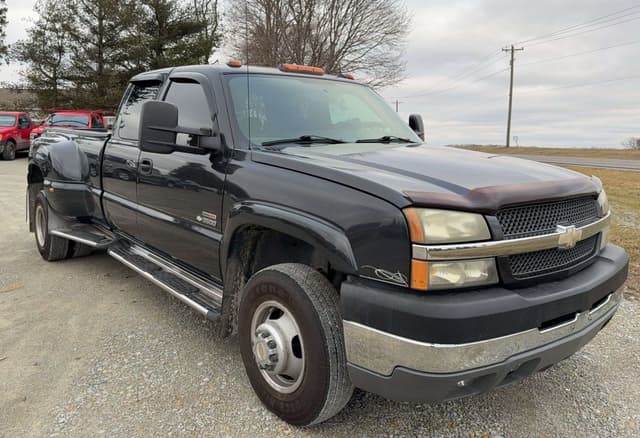 Image of Chevrolet 3500 equipment image 3