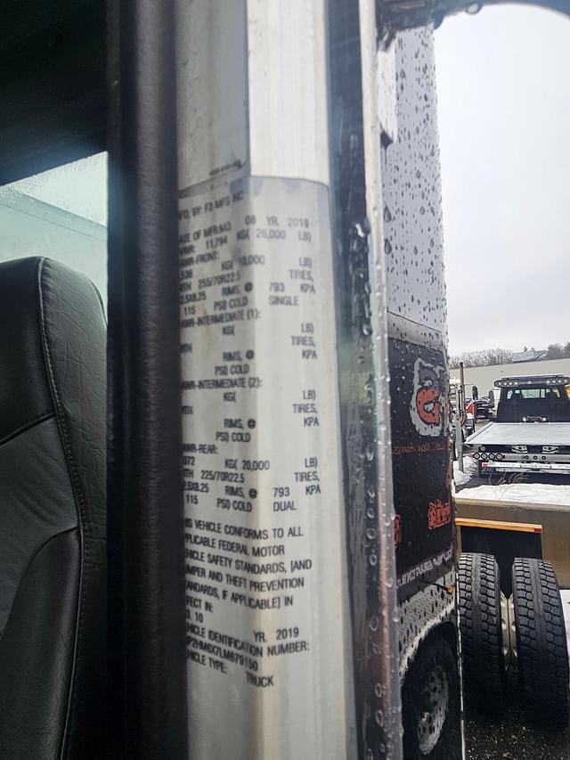 Image of Peterbilt PB337 equipment image 4