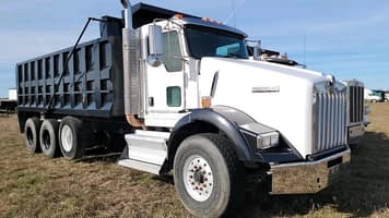 Main image Kenworth T800