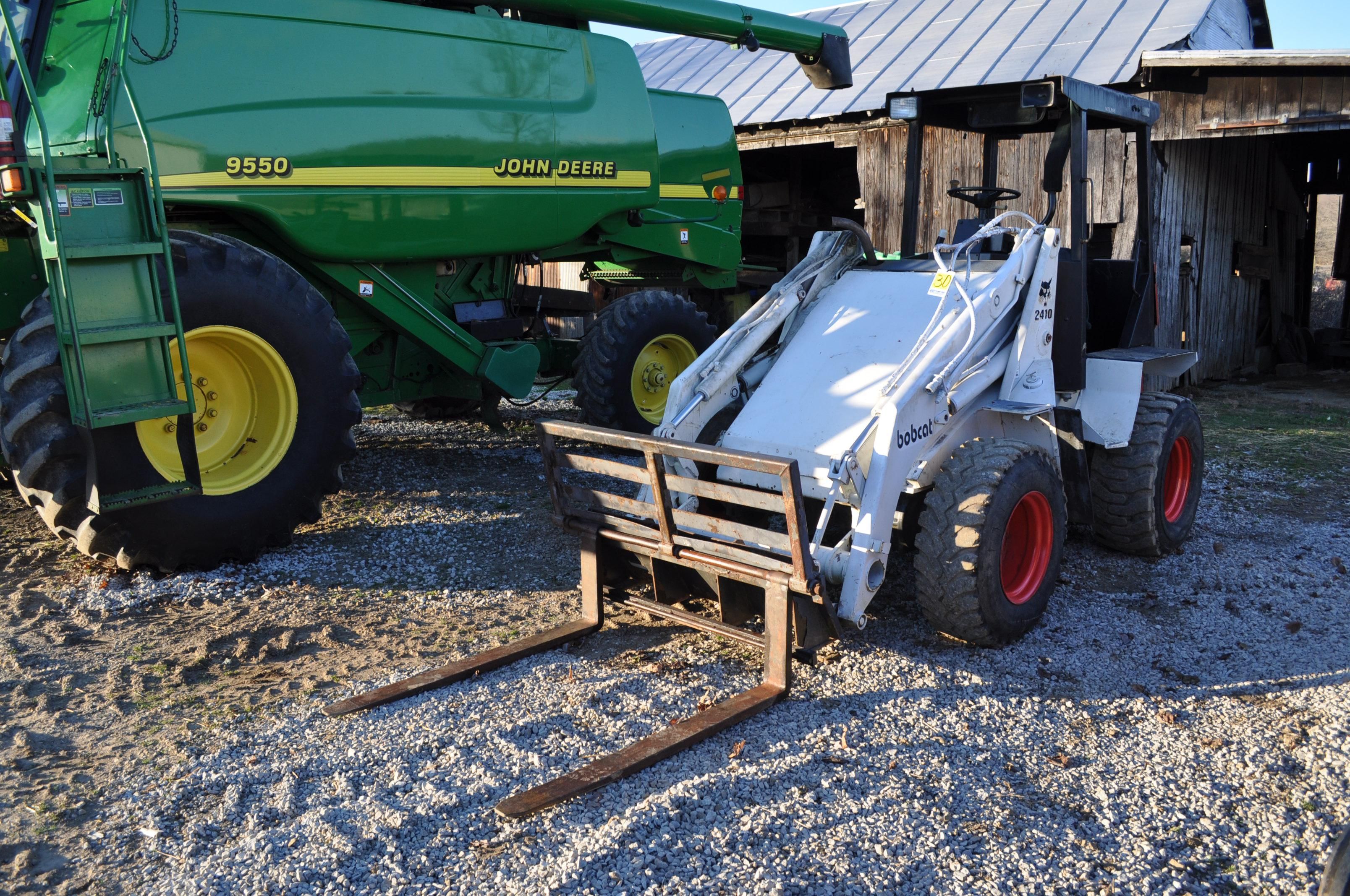 Main image Bobcat 2410