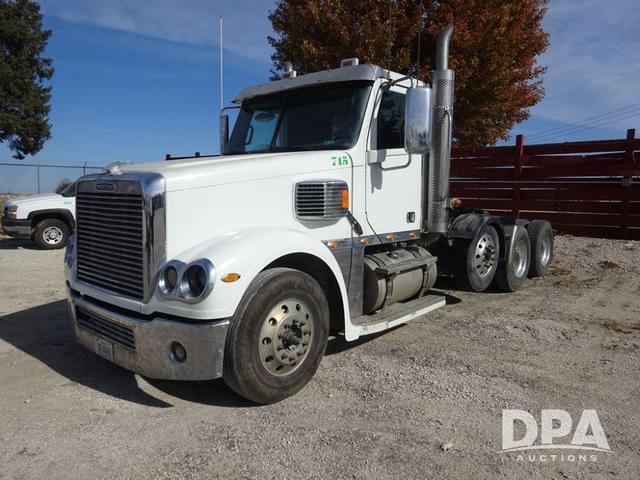 Image of Freightliner Coronado equipment image 1