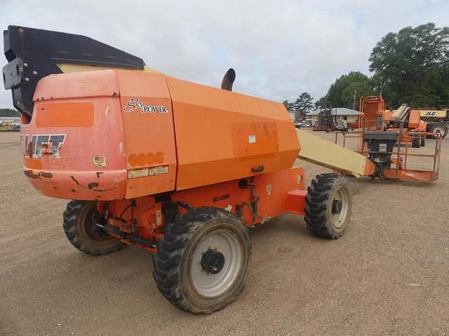 Image of JLG 600S equipment image 2