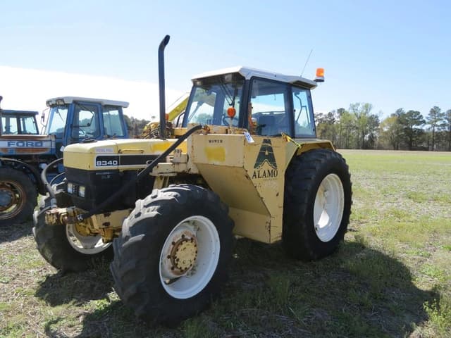 Image of Ford 8340 equipment image 2