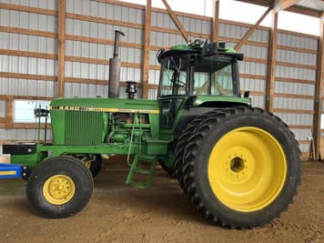 Main image John Deere 4440