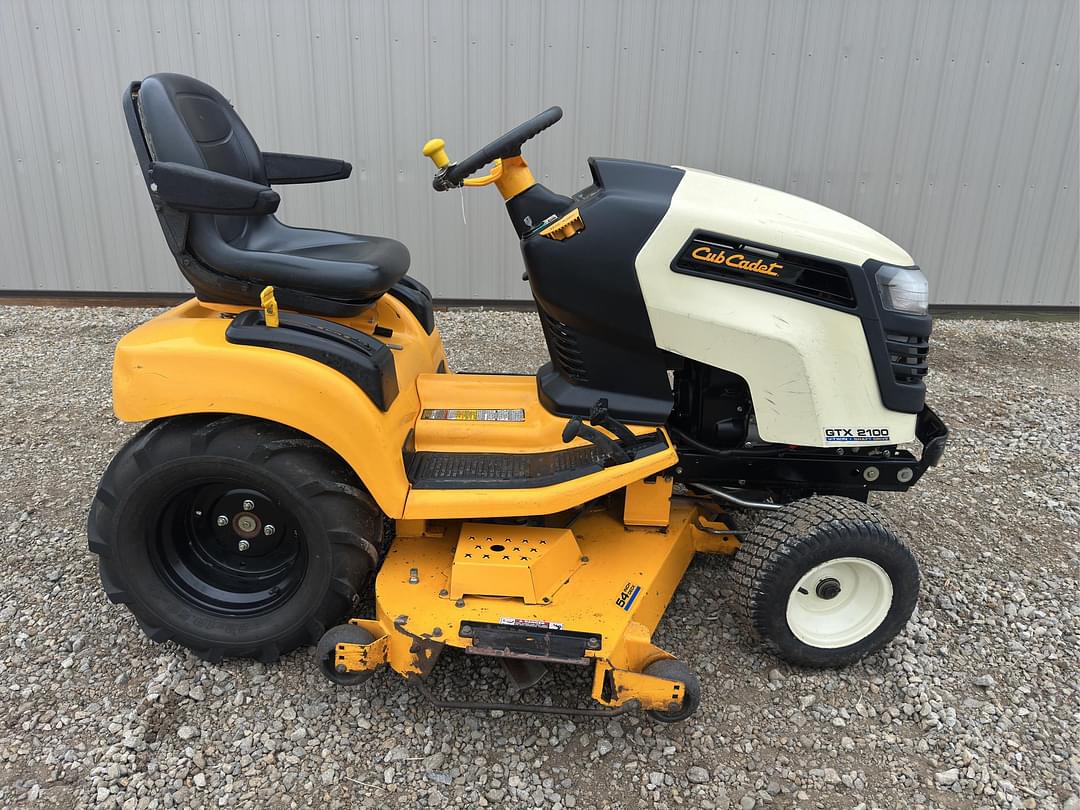 Image of Cub Cadet GTX 2100 Primary image