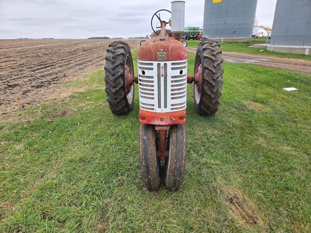 Image of Farmall 350 equipment image 1