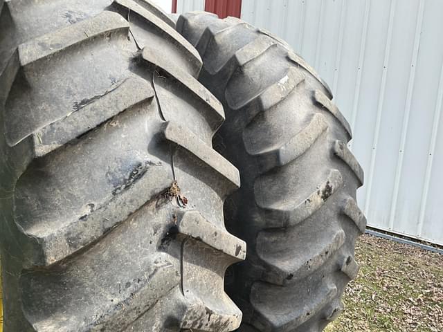 Image of John Deere 4640 equipment image 4