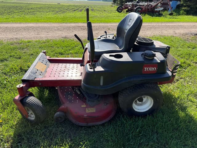 Image of Toro Timecutter SS5000 equipment image 3