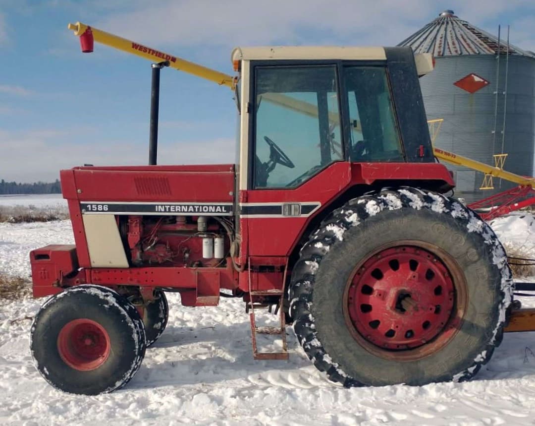 Image of International Harvester 1586 Primary image