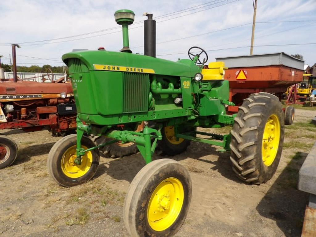 Image of John Deere 4010 Primary image