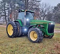 Image of John Deere 8300 equipment image 3