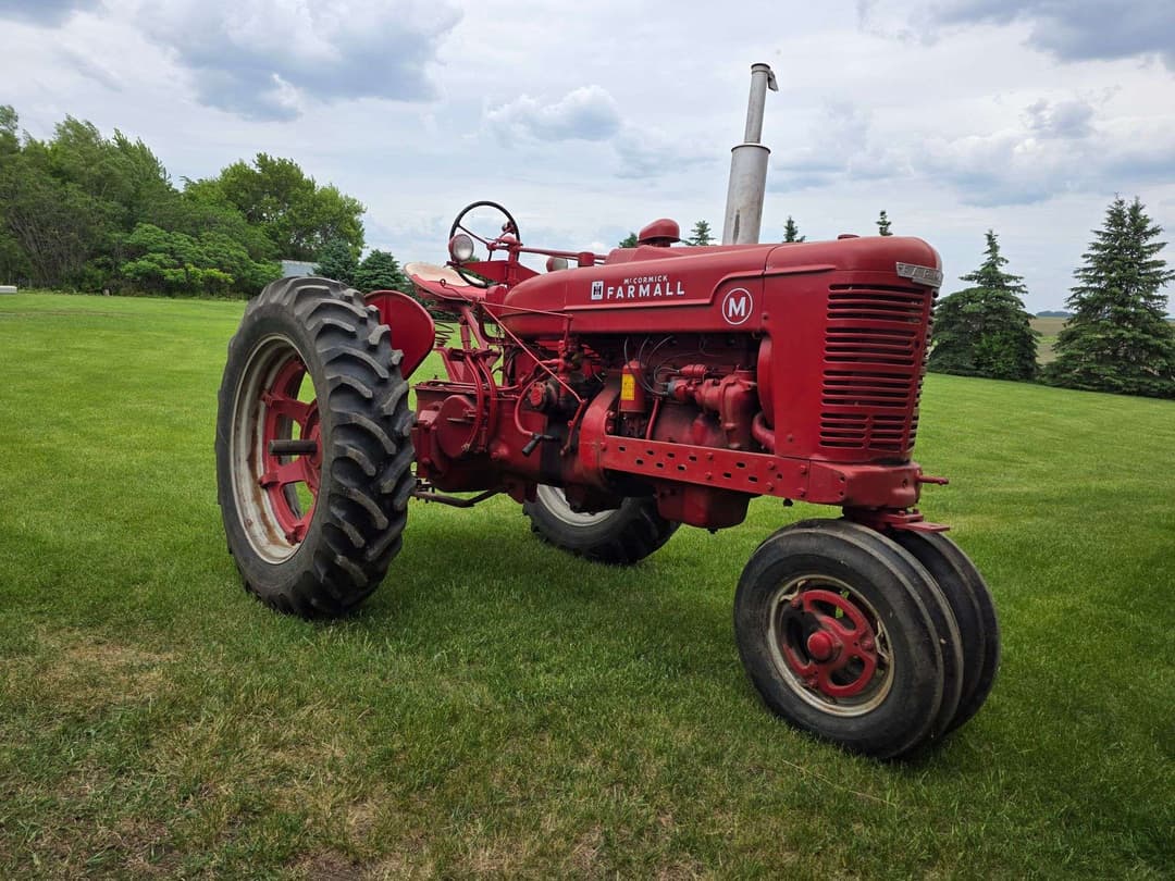 Image of Farmall M Primary image