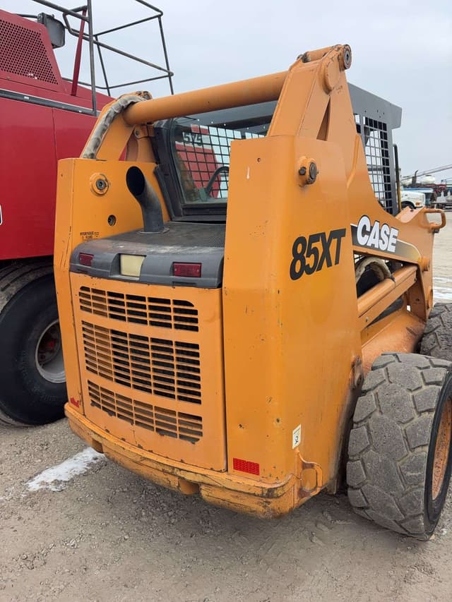 Image of Case 85XT equipment image 4