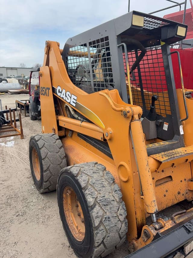 Image of Case 85XT equipment image 3