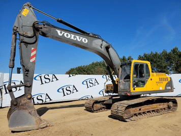 Main image Volvo EC240