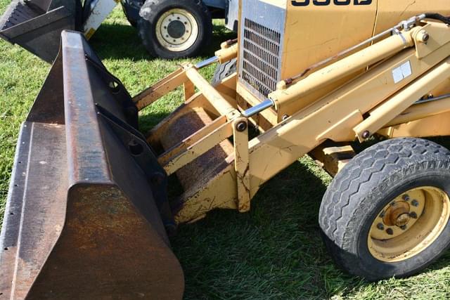 Image of Ford 555D equipment image 2