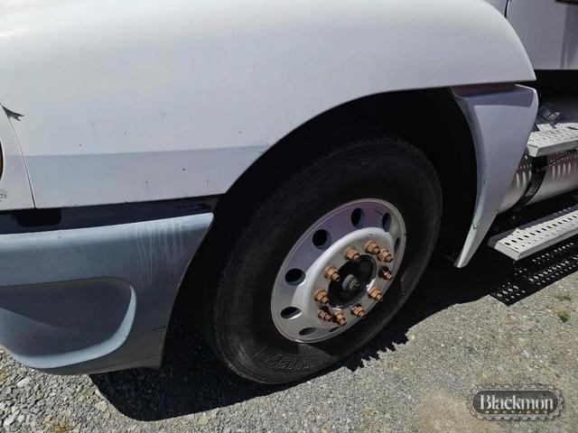 Image of Freightliner Century equipment image 1