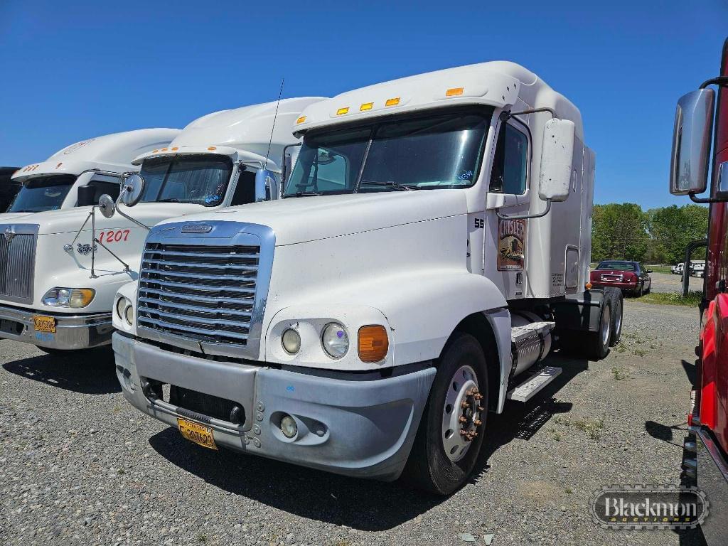 Image of Freightliner Century Primary image