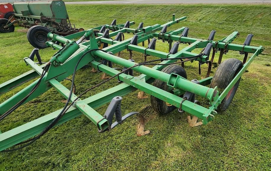 Main image John Deere 1000