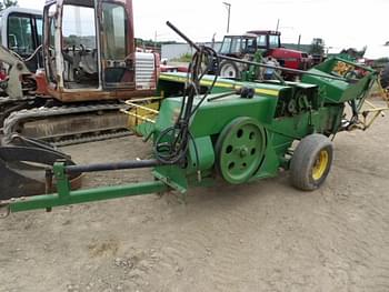 John Deere 336 Equipment Image0