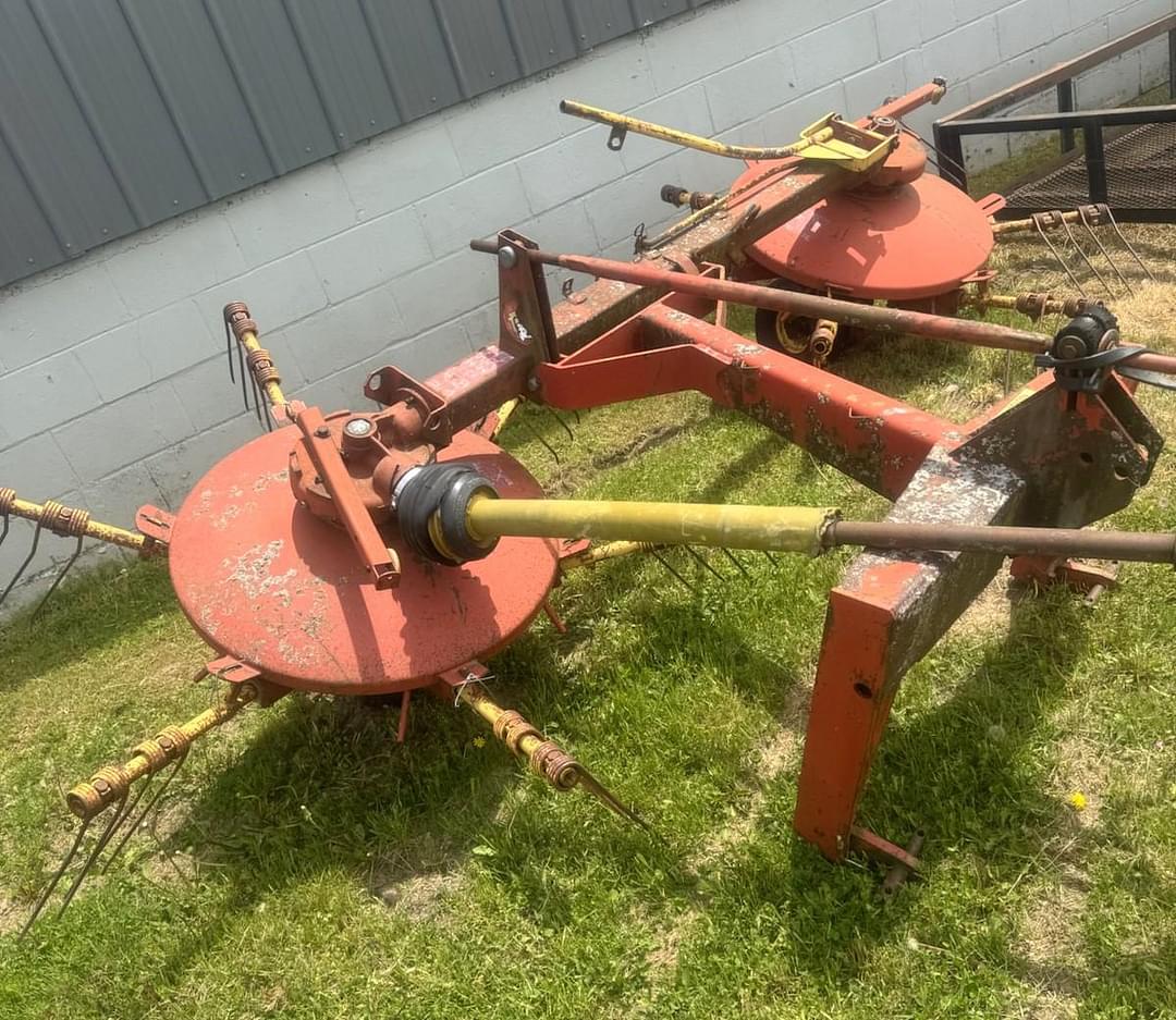 Image of New Holland 254 Image 0