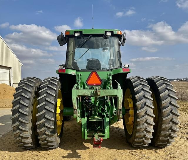 Image of John Deere 8200 equipment image 3