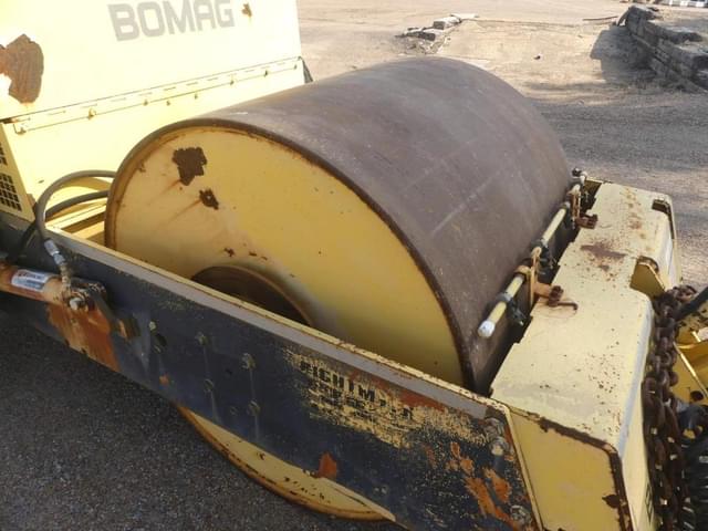 Image of Bomag BW5AS  equipment image 4
