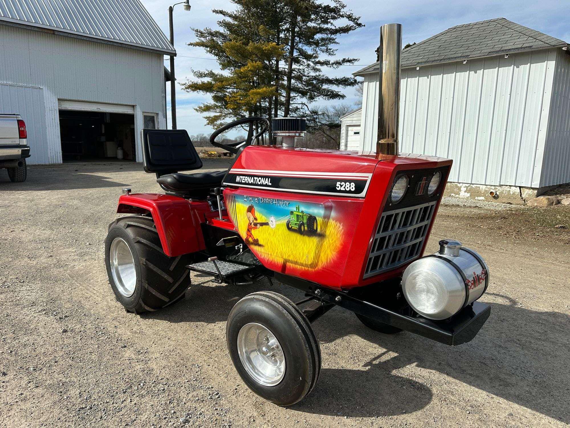 Main image Cub Cadet 582