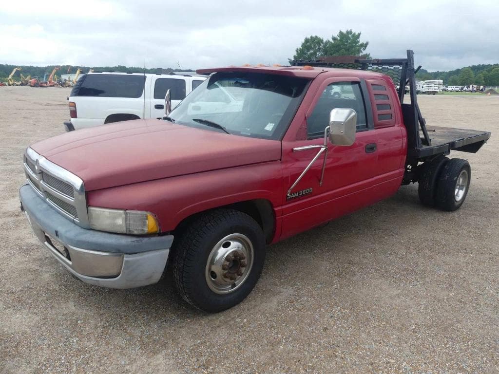 Image of Dodge Ram 3500 Primary image