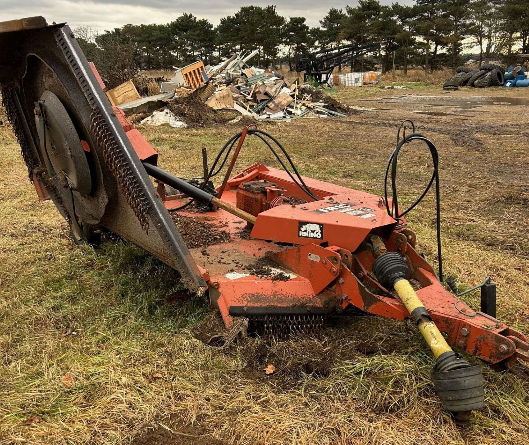 Rhino FR10 Equipment Image0