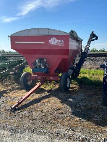 Main image E-Z Trail 3400