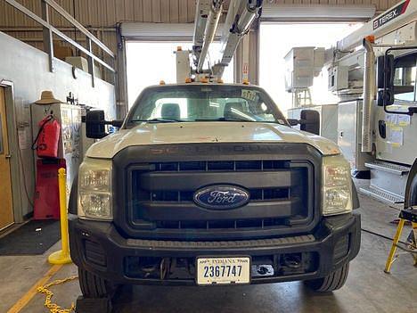 Image of Ford F-550 equipment image 1