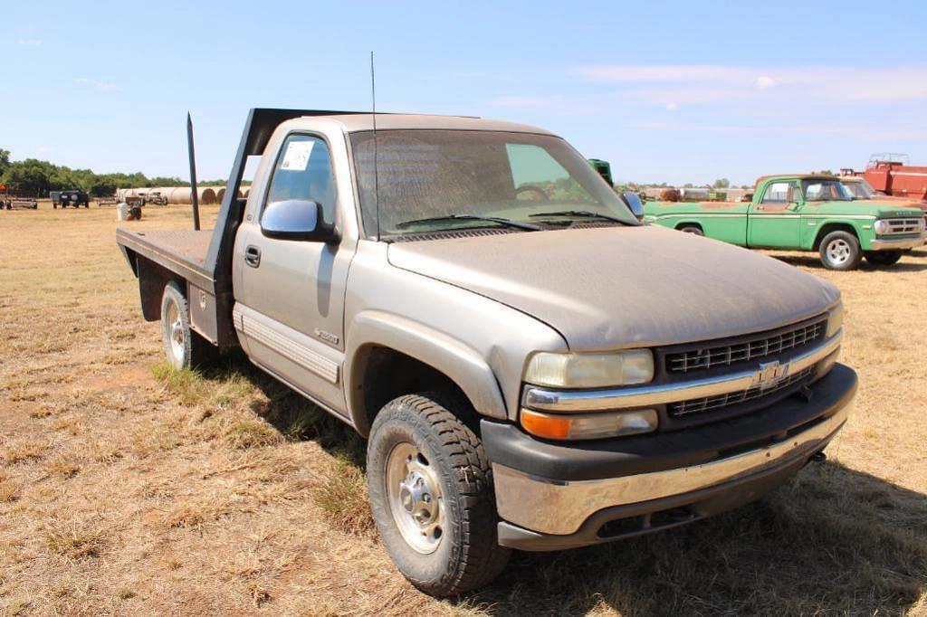 Image of Chevrolet 2500 Primary image