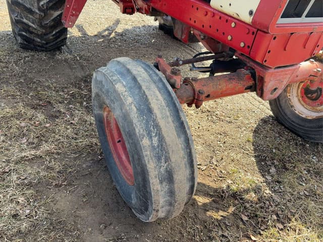 Image of International Harvester 1086 equipment image 3
